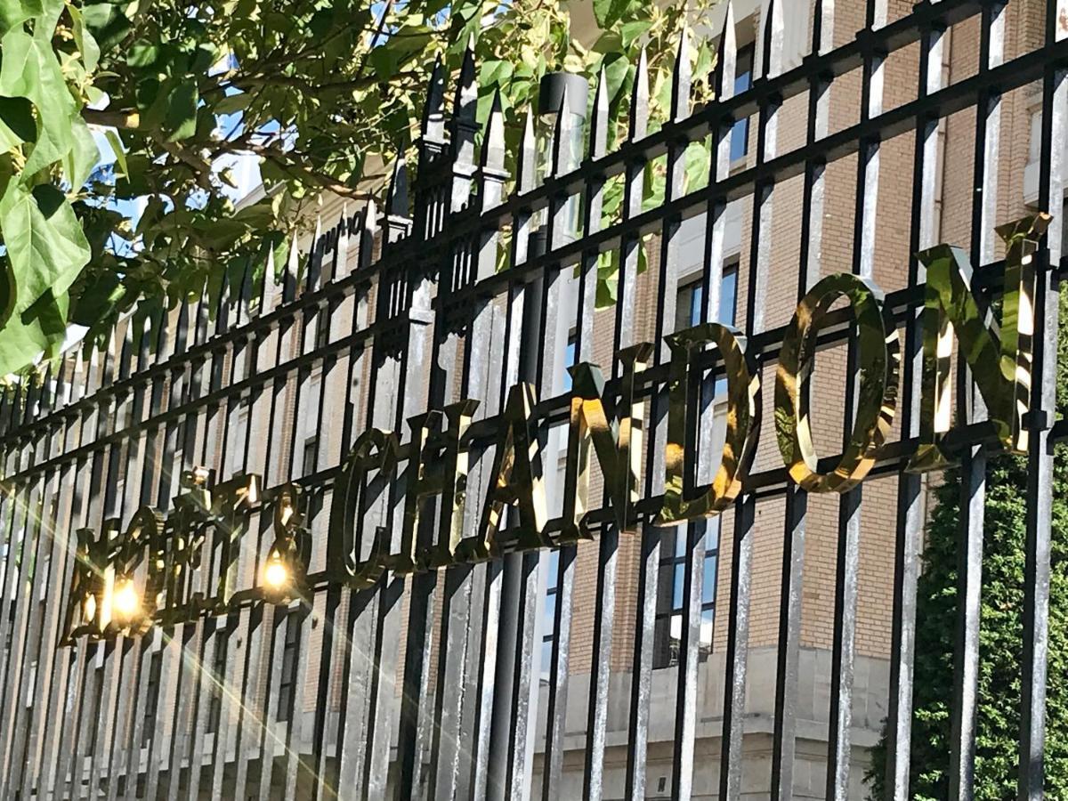 Le Secret De Louise Apartment Epernay Bagian luar foto